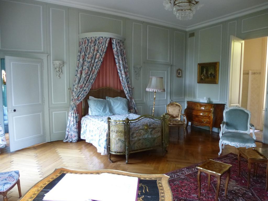 Chateau De La Voute Trôo 외부 사진